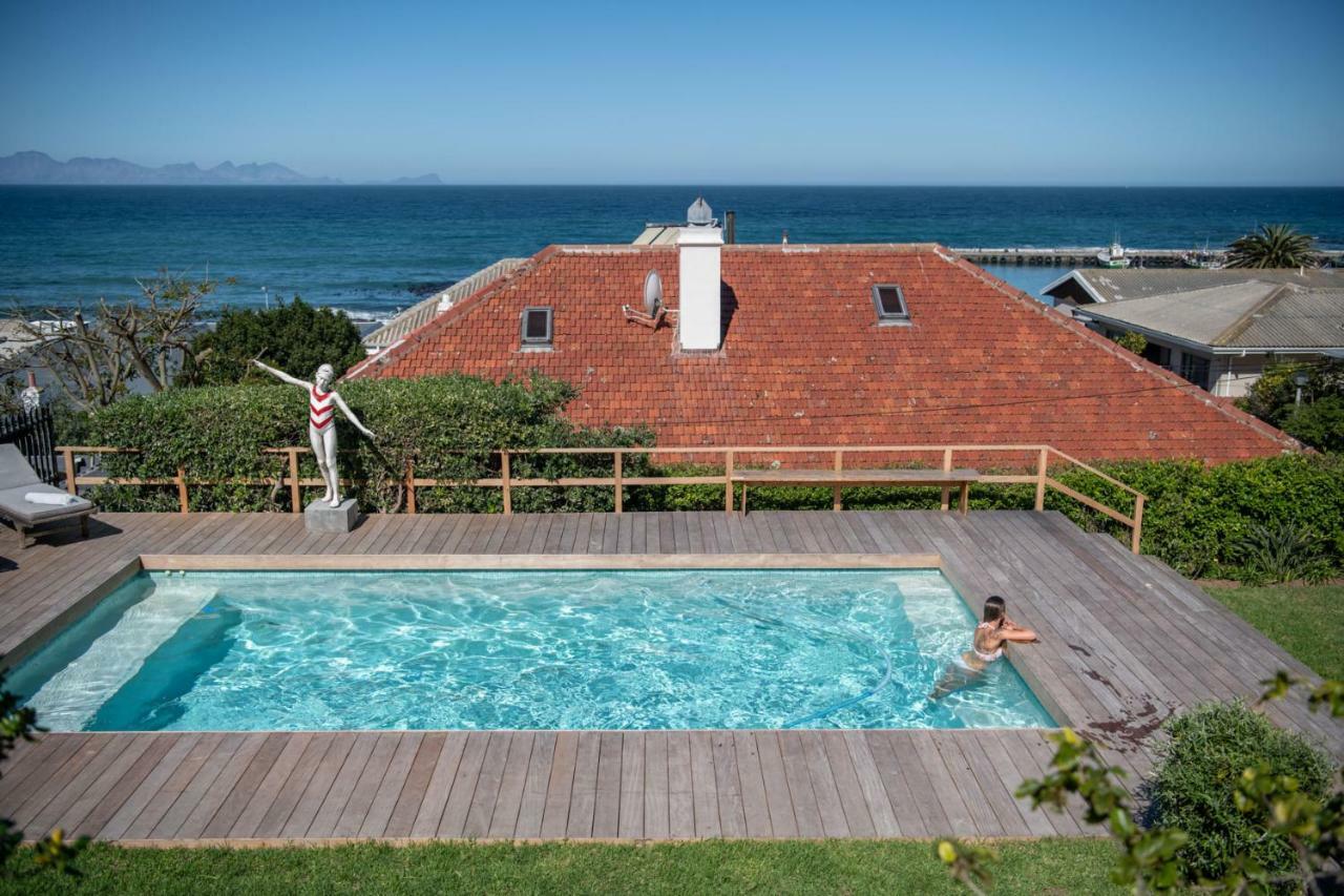 Chartfield Guesthouse Kalk Bay Exterior photo